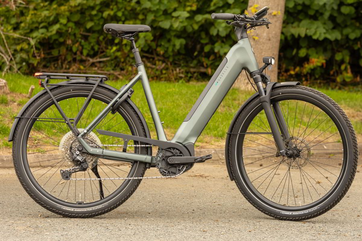 Ex-hire Gazelle Ultimate T11 electric bike